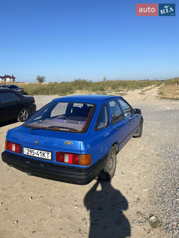 Лифтбек Ford Sierra 1987 в Софиевской Борщаговке фото 6 Лифтбек Ford Sierra 1987 в Софиевской Борщаговке