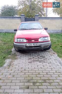 Ліфтбек Ford Sierra 1990 в Луцьку