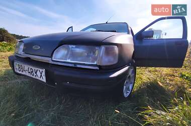 Седан Ford Sierra 1989 в Бородянке