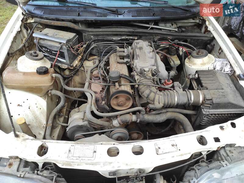 Седан Ford Sierra 1988 в Черновцах