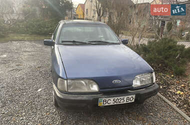 Седан Ford Sierra 1988 в Сокольниках