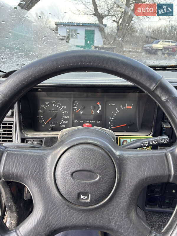 Седан Ford Sierra 1989 в Жмеринке