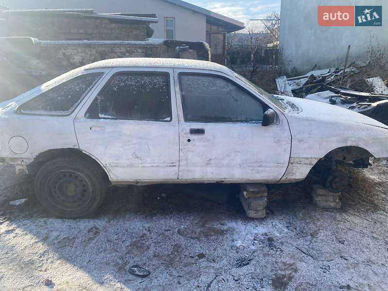 Лифтбек Ford Sierra 1991 в Винниках