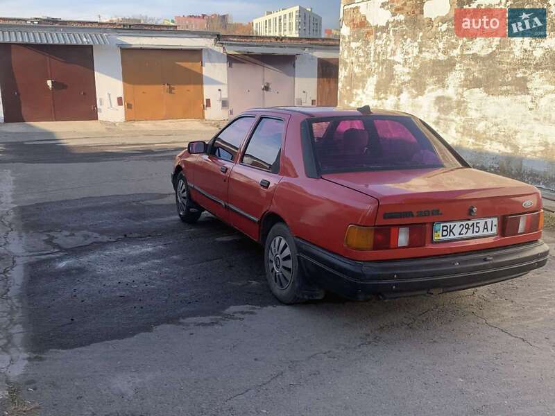 Седан Ford Sierra 1988 в Ровно