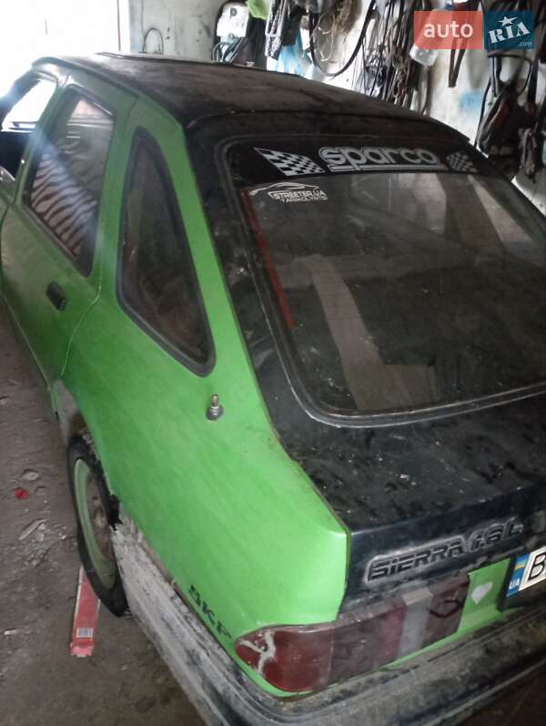 Лифтбек Ford Sierra 1988 в Хмельницком