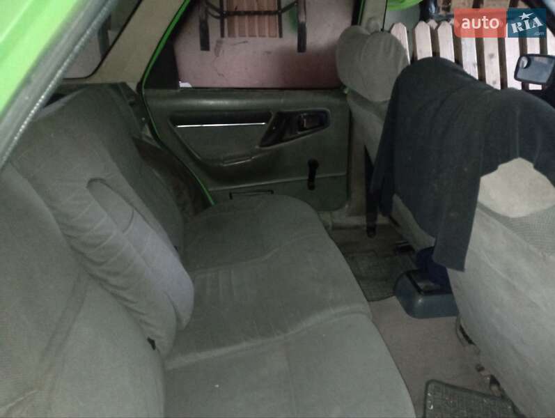 Лифтбек Ford Sierra 1988 в Хмельницком