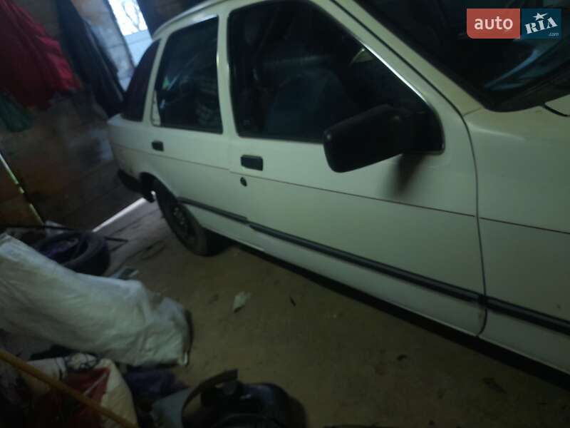 Лифтбек Ford Sierra 1987 в Черновцах фото 7 Лифтбек Ford Sierra 1987 в Черновцах