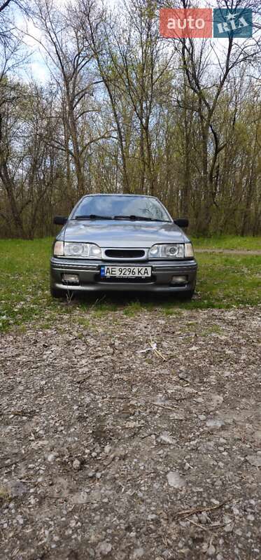 Ліфтбек Ford Sierra 1987 в Дніпрі