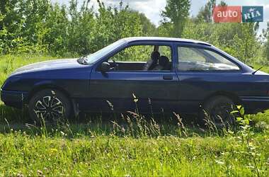 Купе Ford Sierra 1985 в Любарі