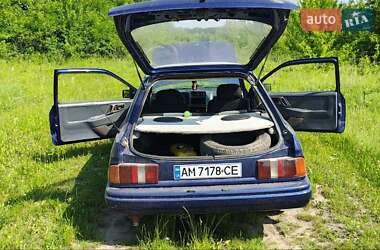 Купе Ford Sierra 1985 в 