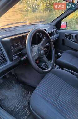 Лифтбек Ford Sierra 1986 в 