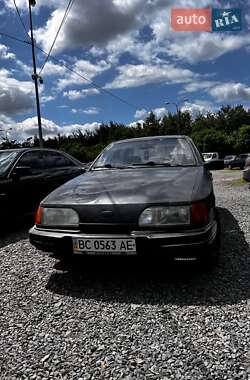 Седан Ford Sierra 1988 в Львове