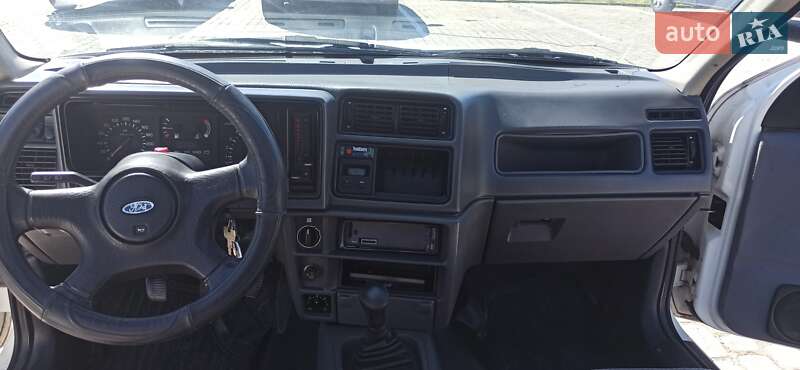 Лифтбек Ford Sierra 1991 в Львове