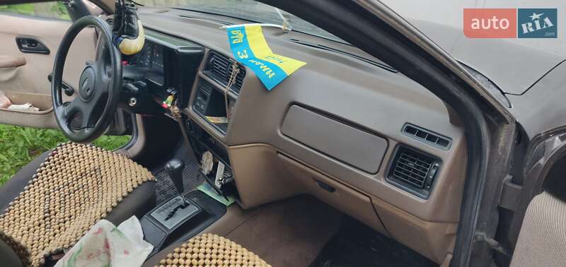 Лифтбек Ford Sierra 1987 в Киеве