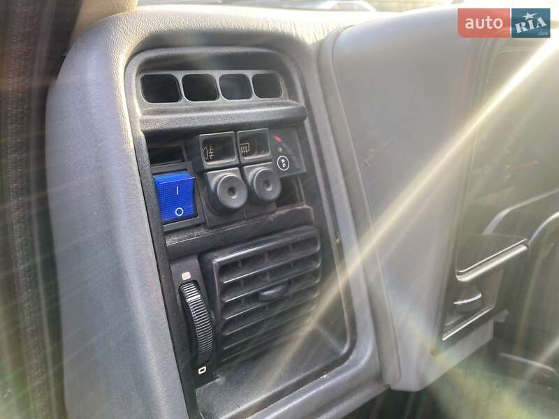 Седан Ford Sierra 1991 в Киеве