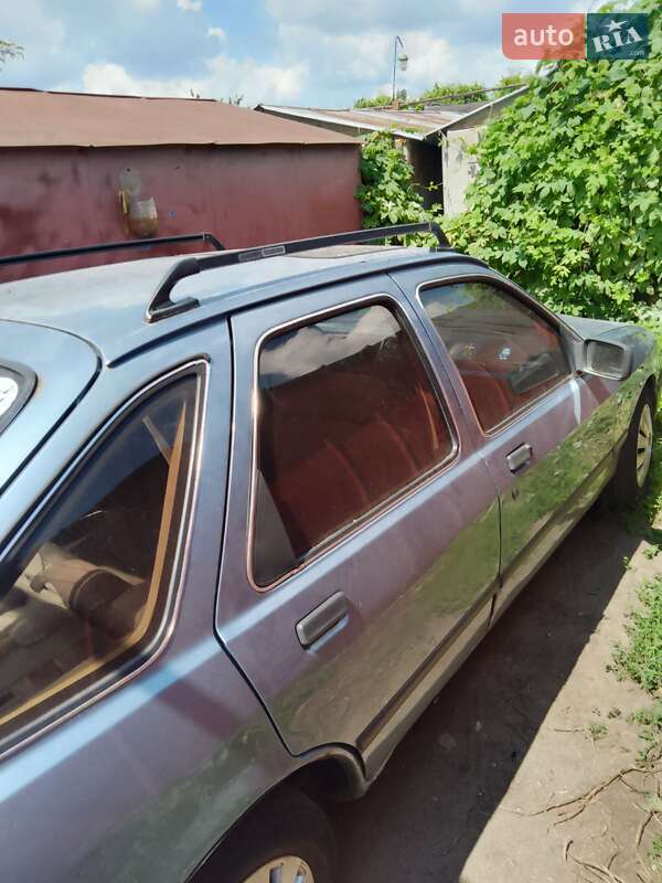 Лифтбек Ford Sierra 1986 в Черкассах