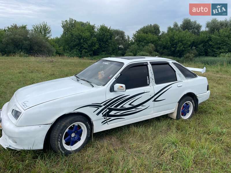 Лифтбек Ford Sierra 1985 в Радомышле