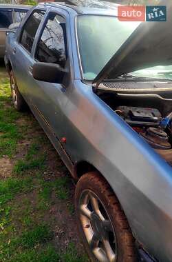 Седан Ford Sierra 1989 в Киеве