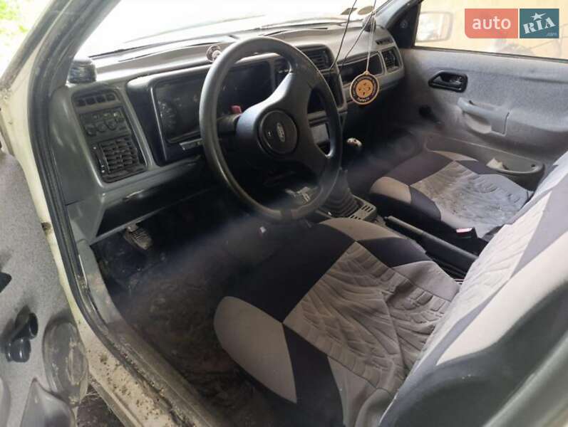 Универсал Ford Sierra 1988 в Новой Ушице