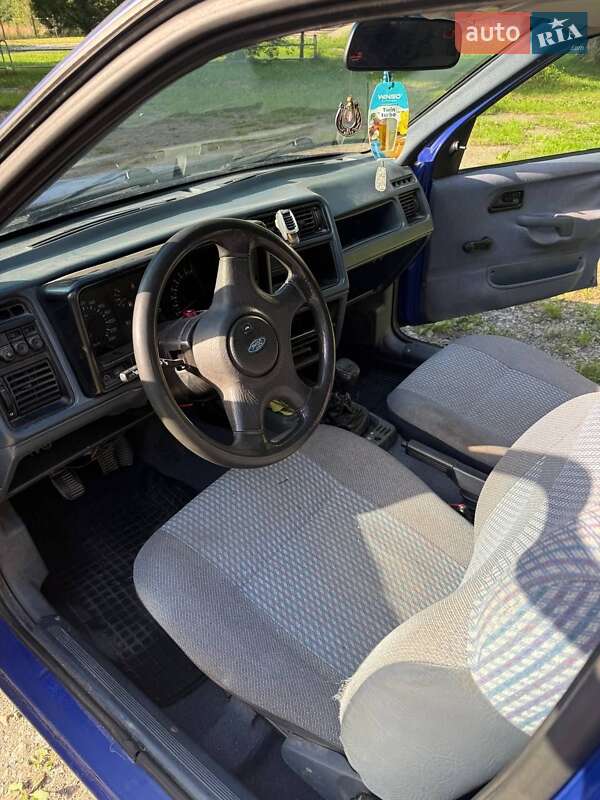 Седан Ford Sierra 1989 в Надвірній