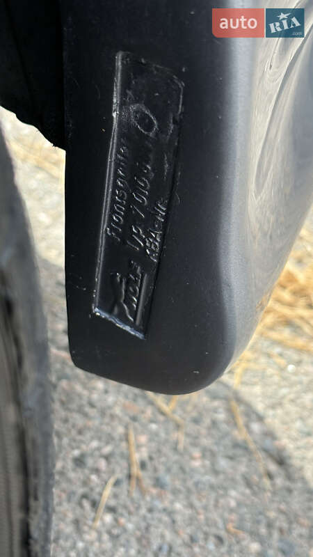 Седан Ford Sierra 1989 в Черкассах фото 15 Седан Ford Sierra 1989 в Черкассах