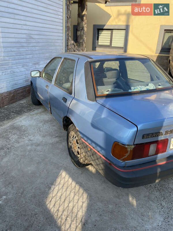 Седан Ford Sierra 1988 в Львове