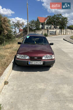 Ліфтбек Ford Sierra 1988 в Миколаєві