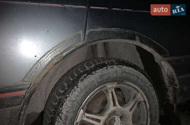 Седан Ford Sierra 1992 в  фото 18 Седан Ford Sierra 1992 в