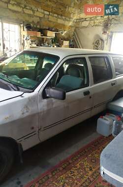Универсал Ford Sierra 1988 в Николаеве