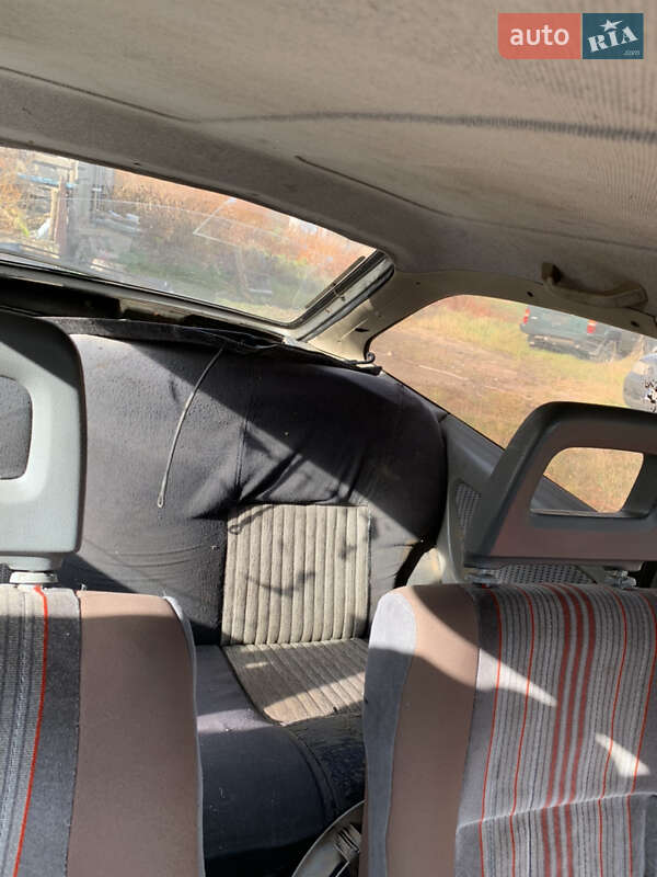Ліфтбек Ford Sierra 1987 в Хмельницькому фото 4 Ліфтбек Ford Sierra 1987 в Хмельницькому