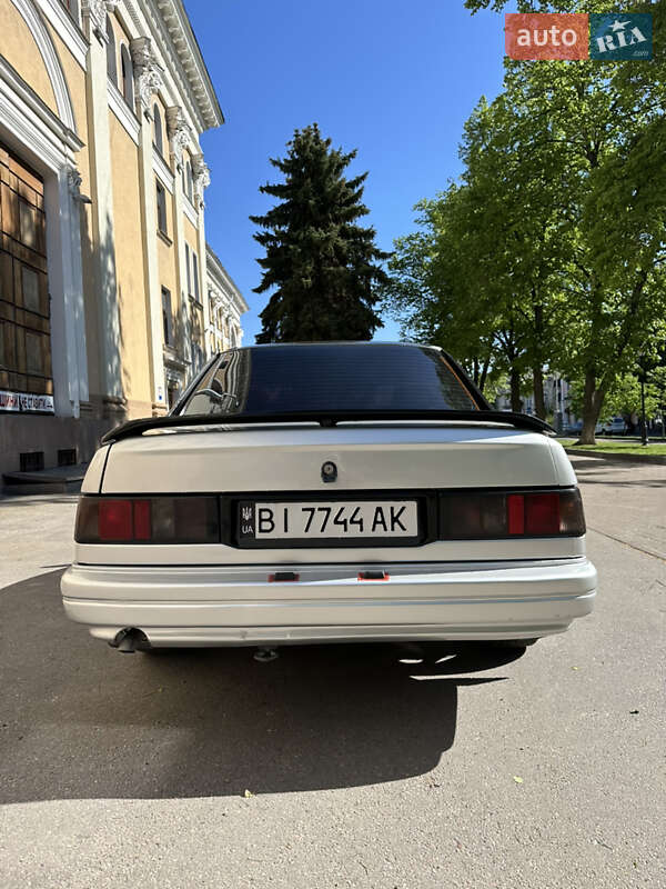 Седан Ford Sierra 1987 в Полтаве