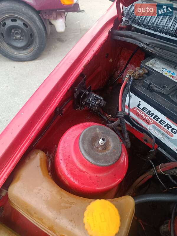 Ліфтбек Ford Sierra 1990 в Долині