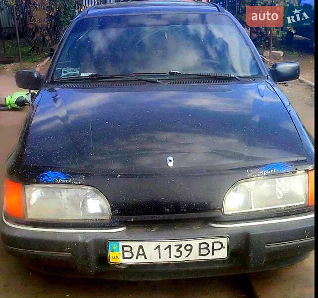 Седан Ford Sierra 1987 в Казанке