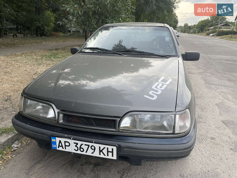 Седан Ford Sierra 1987 в Запоріжжі фото 4 Седан Ford Sierra 1987 в Запоріжжі
