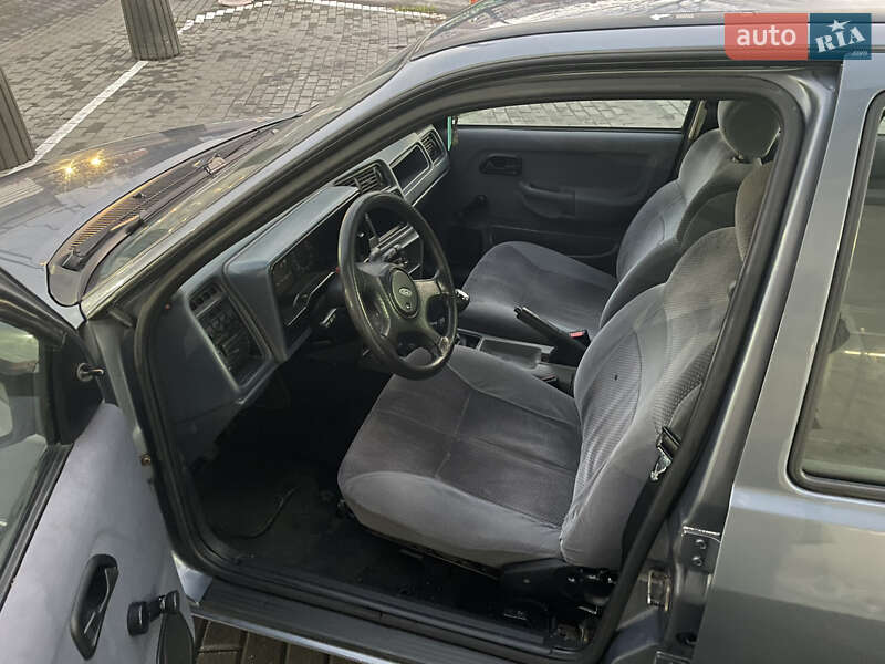 Седан Ford Sierra 1990 в Вінниці