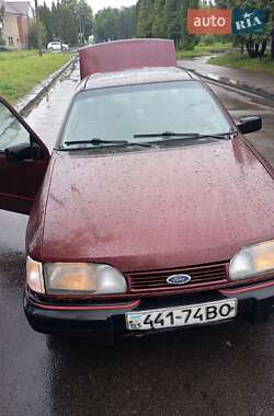 Седан Ford Sierra 1989 в Клевани