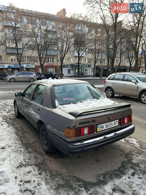 Седан Ford Sierra 1988 в Ровно фото 3 Седан Ford Sierra 1988 в Ровно