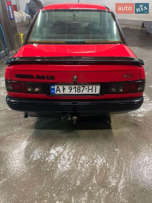 Седан Ford Sierra 1988 в Киеве