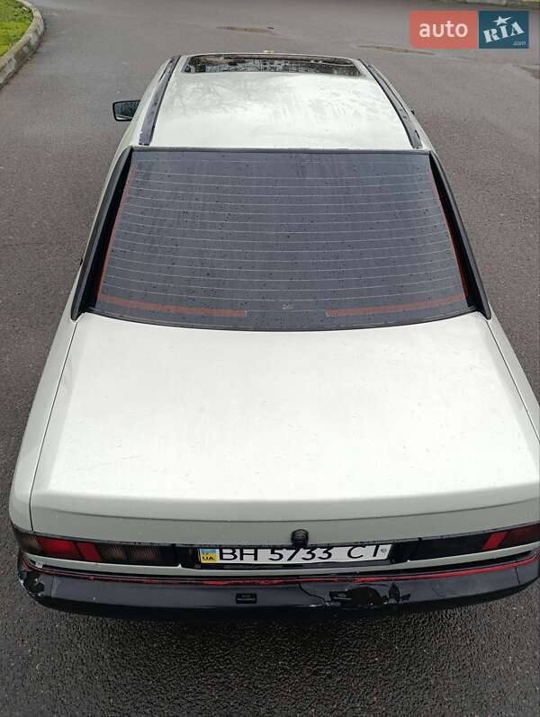 Седан Ford Sierra 1990 в Одессе