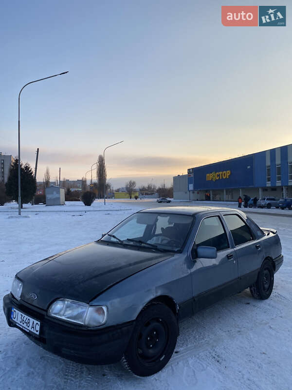 Седан Ford Sierra 1988 в Кременчуці