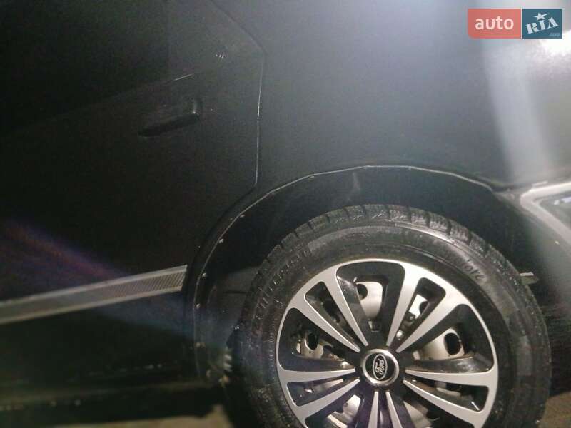 Седан Ford Sierra 1989 в Самборе фото 8 Седан Ford Sierra 1989 в Самборе