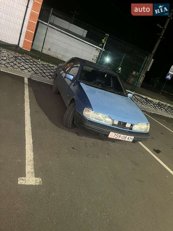 Седан Ford Sierra 1991 в Гребенках