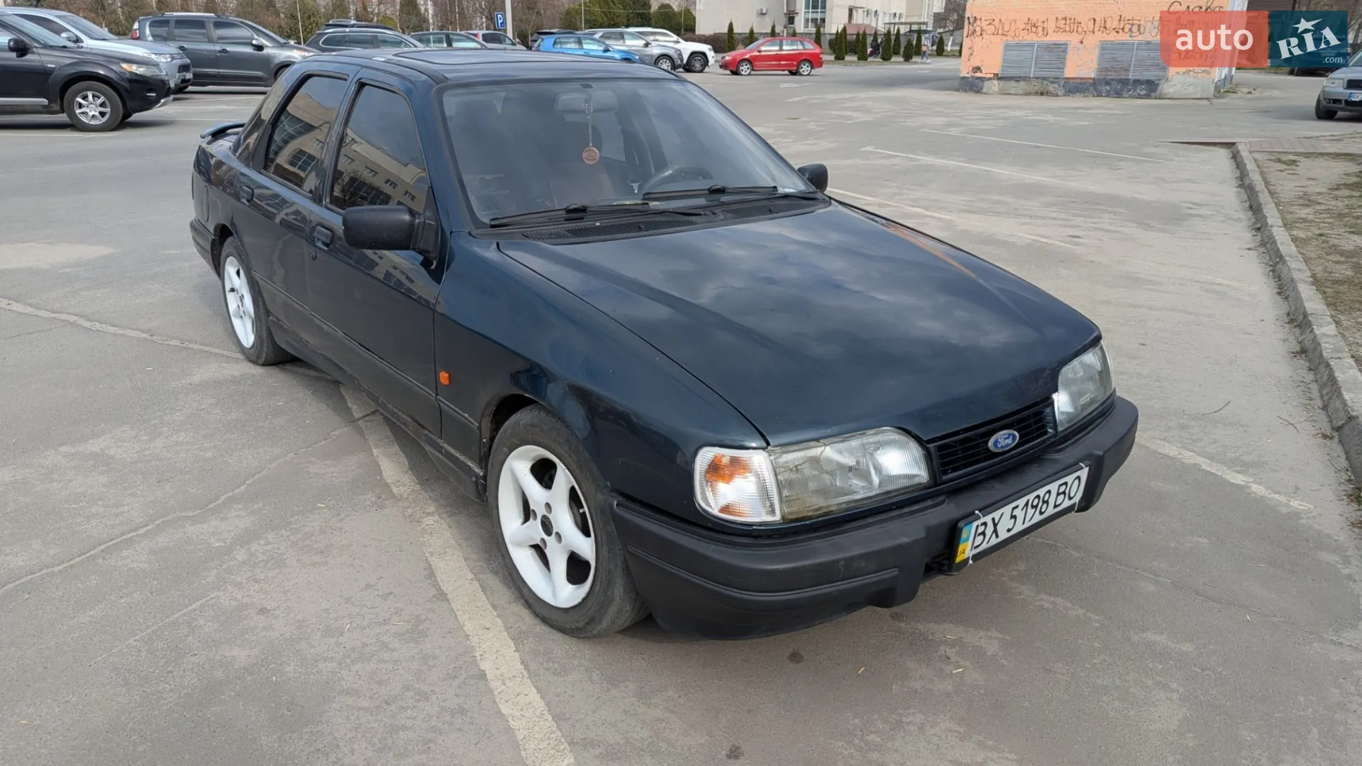 Ford Sierra 1992 VIN WF0FXXGBBFND32360 фото оголошення 2 з 20