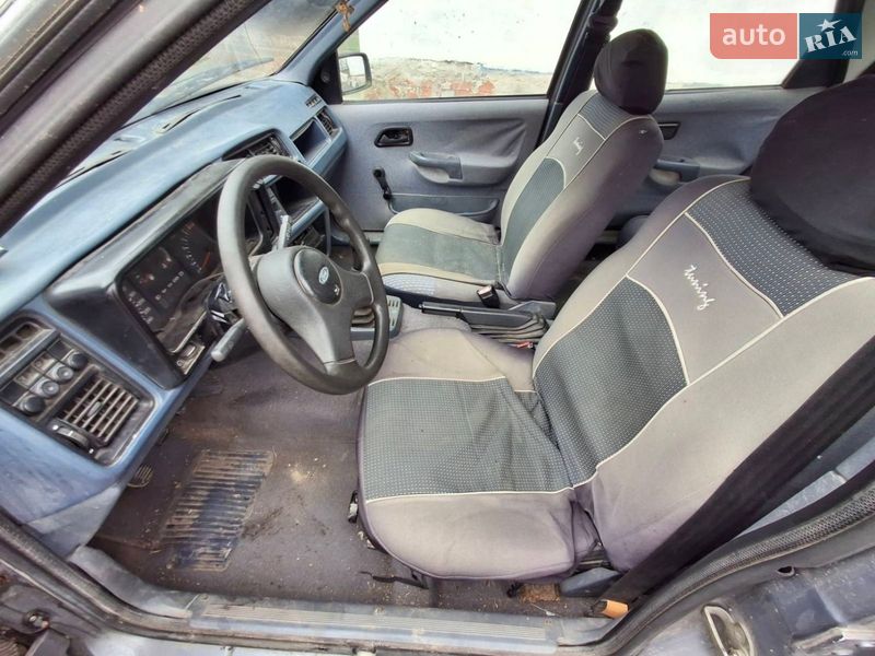 Универсал Ford Sierra 1988 в Старой Синяве фото 9 Универсал Ford Sierra 1988 в Старой Синяве