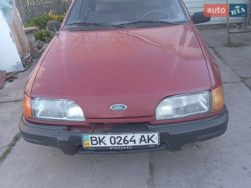 Седан Ford Sierra 1988 в Житомире фото 2 Седан Ford Sierra 1988 в Житомире