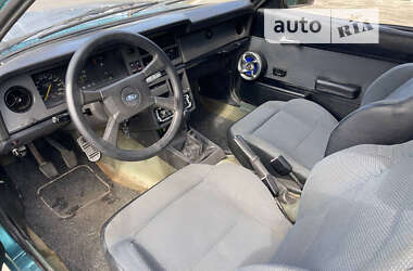 Купе Ford Taunus 1977 в 