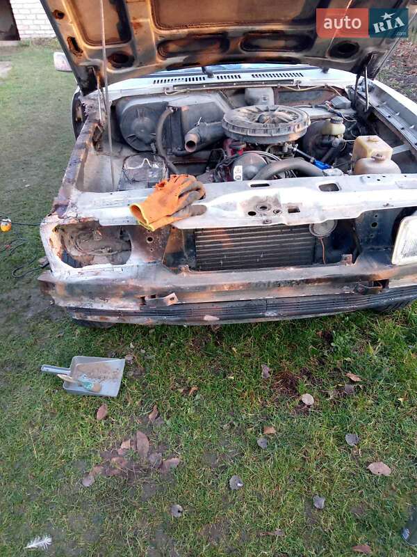 Седан Ford Taunus 1977 в Яворові