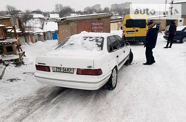 Седан Ford Taurus 1987 в Умани