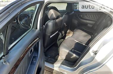 Седан Ford Taurus 2015 в 