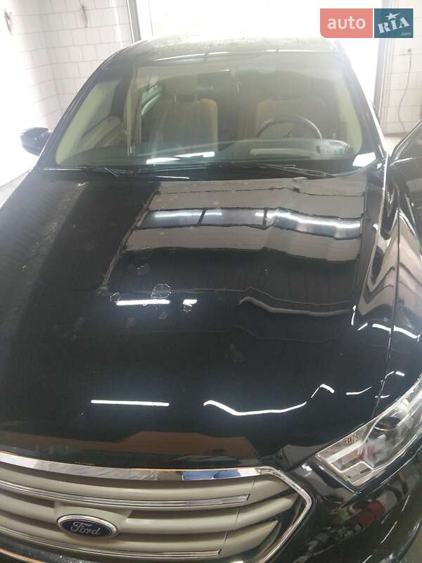 Седан Ford Taurus 2019 в Днепре
